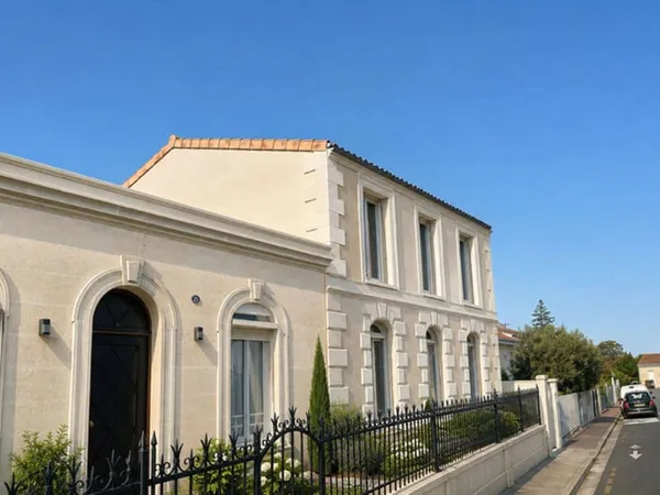 Maison 6 pièces 150 m²