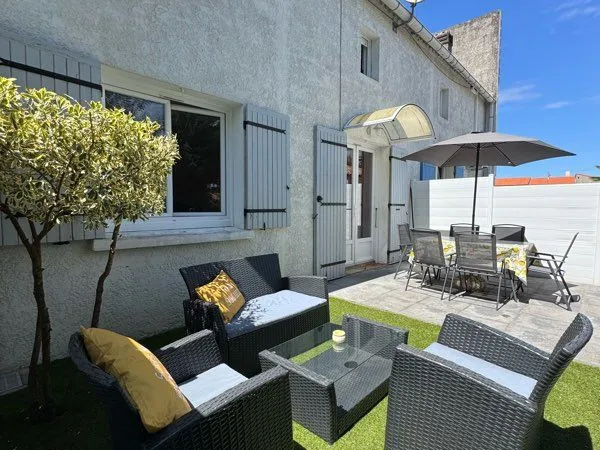 Petite maison meublée - Les Mathes - 750 charges comprises