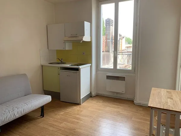 Appartement 1 pièce 14 m²
