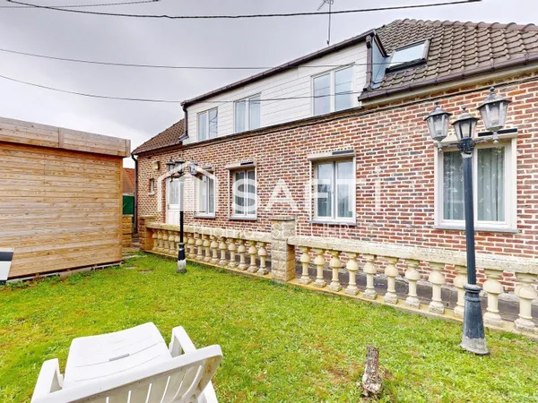 MAISON FLAMANDE DE 102 M² - 3 CHAMBRES - JARDIN - BEAU POTENTIEL !