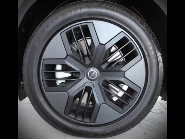 Volvo Ex30 cross country twin performance 428ch ultra — photo 21