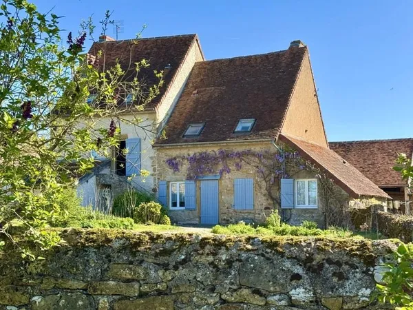 Villa 6 pièces 278 m²