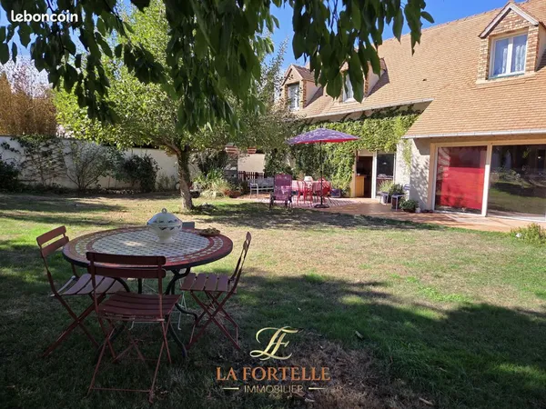 Maison 5 pièces 182 m²