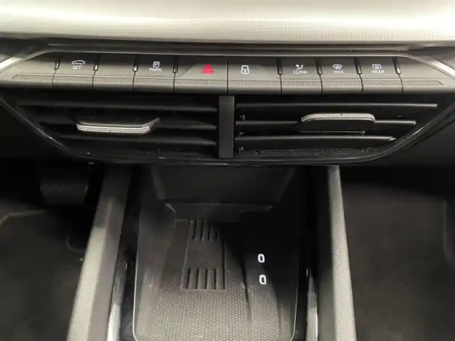 Skoda Octavia combi 2.0 tdi 150 ch scr dsg7 — photo 14