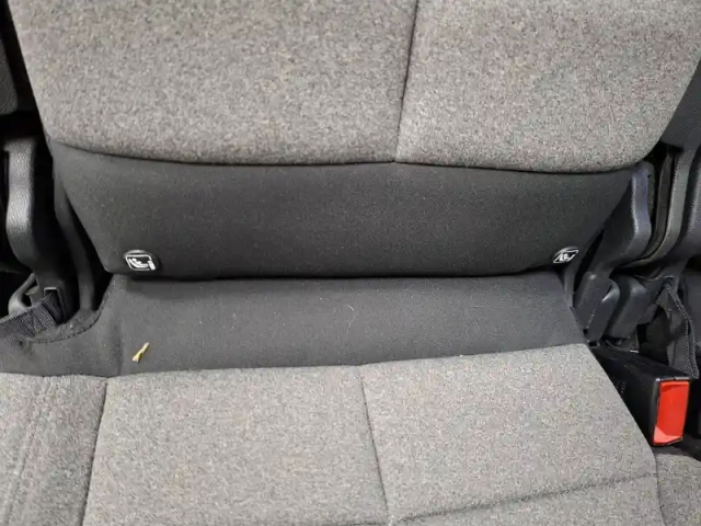 Citroën C5 Aircross hybride rechargeable 225 s&amp;s e-eat8 — photo 27