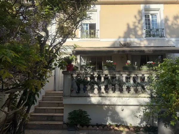 Maison 5 pièces 145 m²