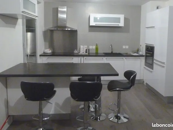 Appartement T3_TBE 63,20m2 + Balcon + 2 Parkings