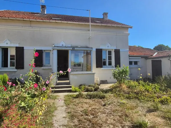 Maison T4 à Vailly sur Aisne à rafraichir