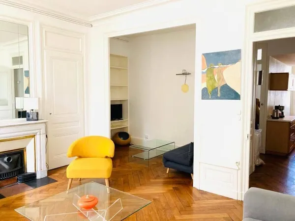 Appartement 2 pièces 64 m²