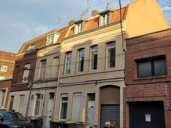Immeuble de rapport 110 m²