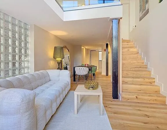 Appartement 2 pièces 95 m²