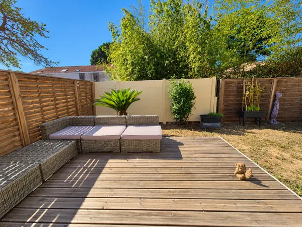 MAISON 4 PIÈCES o 3 CHAMBRES o JARDIN o TERRASSE o 2 PARKING