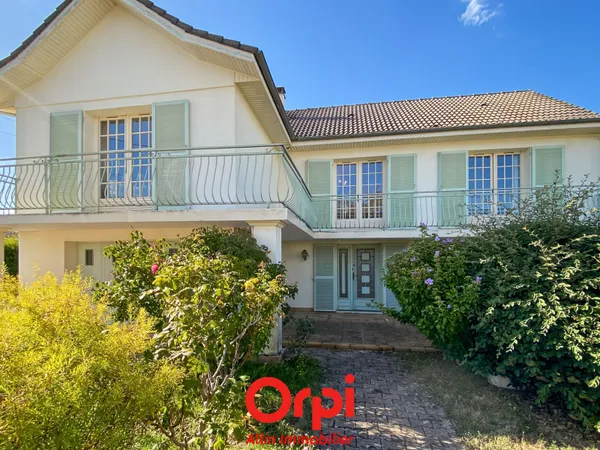 Maison 5 pièces 159 m²