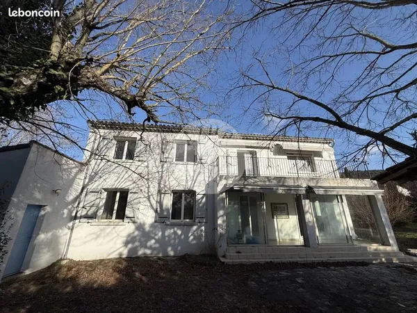 Maison 7 pièces 93 m²