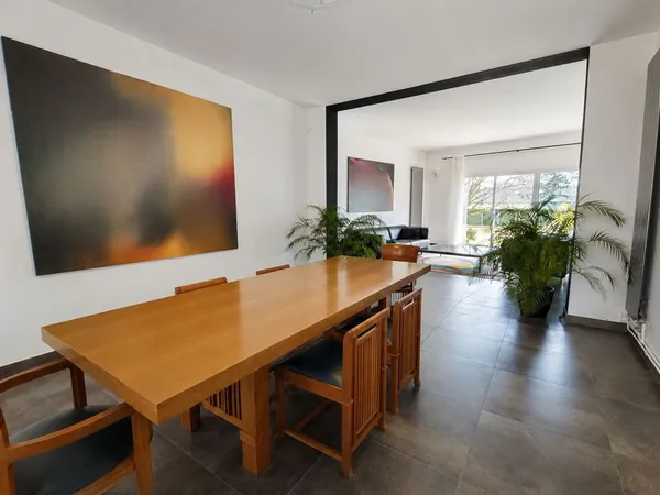 Maison 7 pièces 206 m²