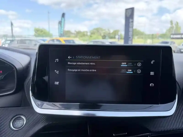 Peugeot 2008 electrique 136 ch — photo 33