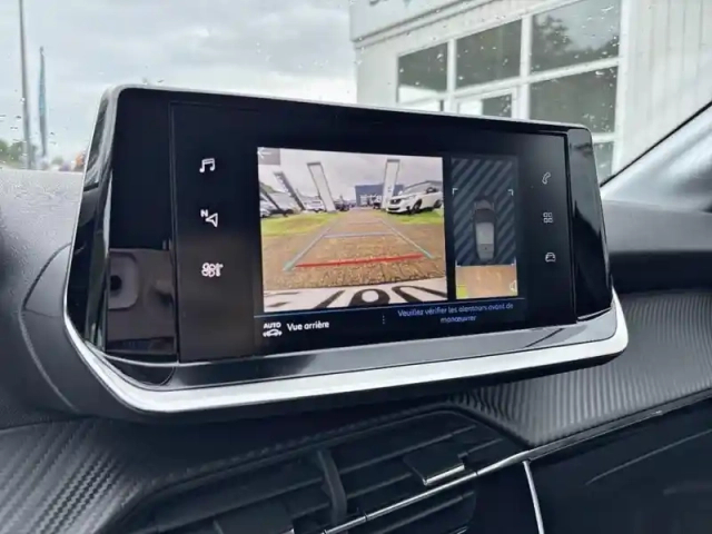 Peugeot 208 puretech 100 s&amp;s bvm6 style — photo 26