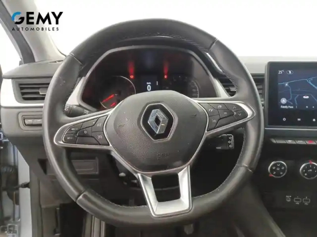 Renault Captur tce 90 — photo 28