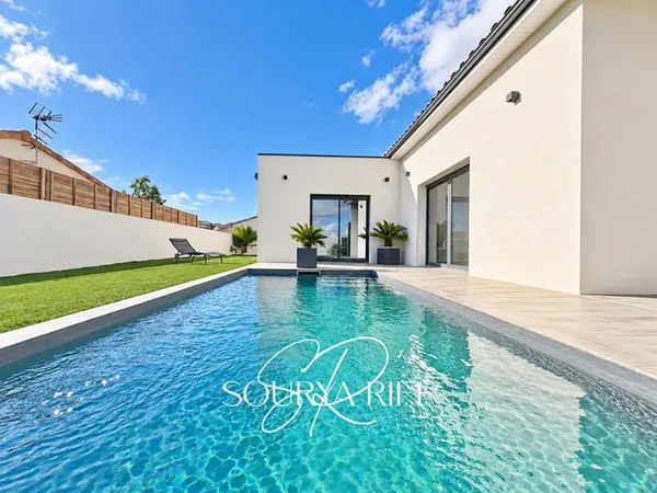 VILLA 2024 , PLAIN-PIED , 3 CHAMBRES , PISCINE, AUCUN TRAVAUX
