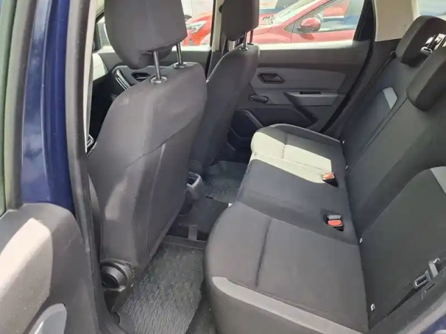 Dacia Duster blue dci 115 4x2 — photo 8