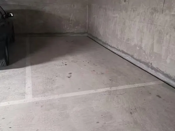 🚗 Place de parking à louer - Villejuif - Av République