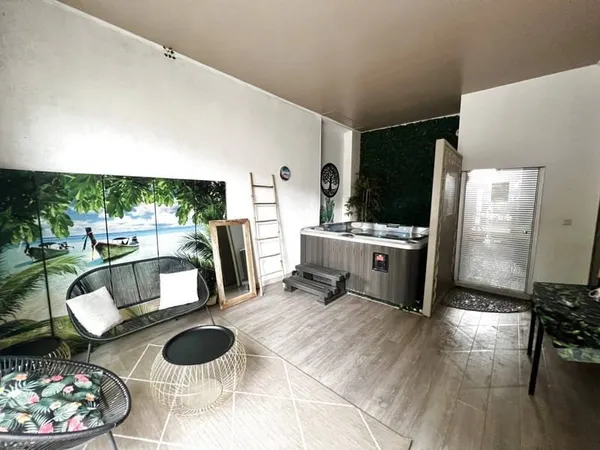 Local commercial 90 m²