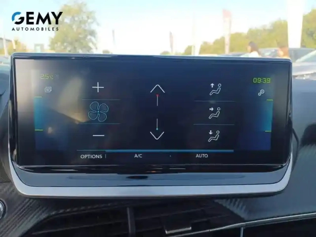 Peugeot 208 electrique 50 kwh 136ch — photo 17
