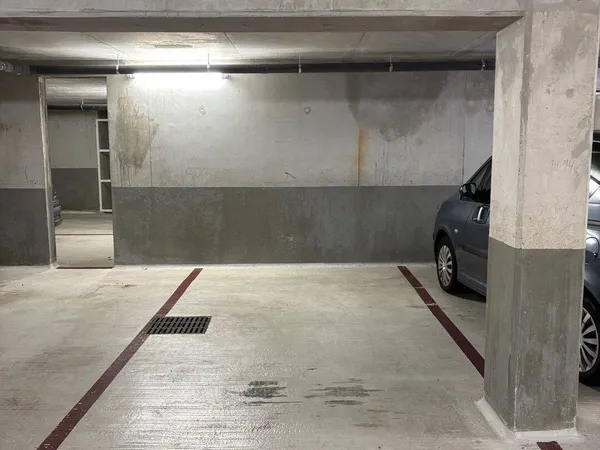 Parking 10 m²