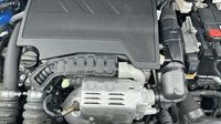 Peugeot 2008 1.2 PureTech 130ch S&S Roadtrip — photo 20