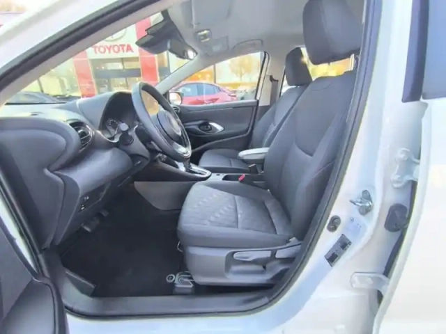 Toyota Yaris hybride 116h dynamic 1.5 116 ch — photo 18