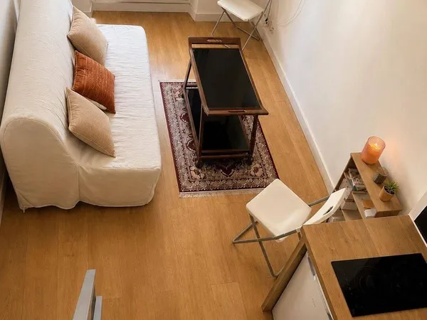 Studio 1 pièce 17 m²
