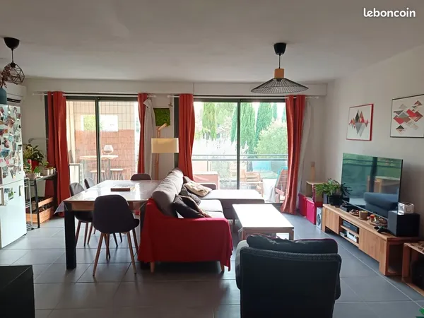 T3 lumineux 64 m² - Millénaire, résidence avec parc et piscine