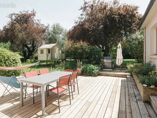 Maison 7 pièces 205 m²