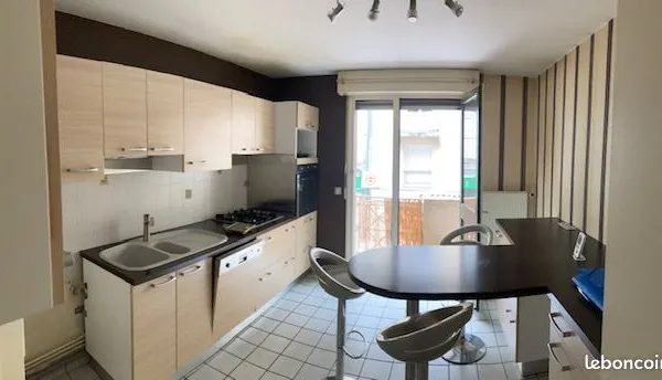 A louer t3 - aurillac - rue des carmes - residence les clarisses - garage