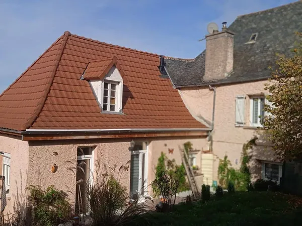 Maison 8 pièces 222 m²