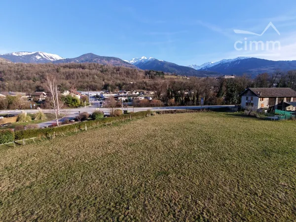 A VENDRE TERRAIN CONSTRUCTIBLE 1332 M2 VALGELON LA ROCHETTE 73110.