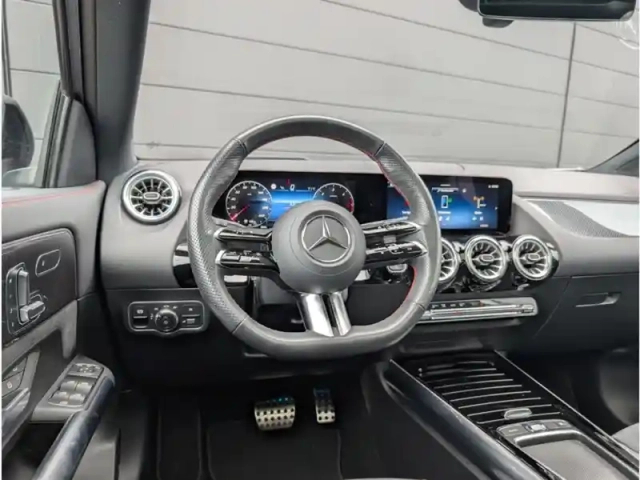 Mercedes Gla 200 d — photo 12