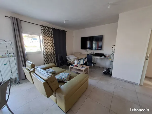 Chmbre meublée chez l'habitant