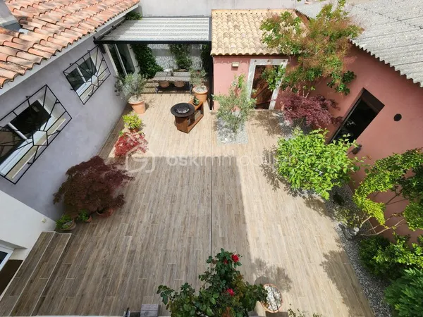 Fonds de commerce 8 pièces 340 m²