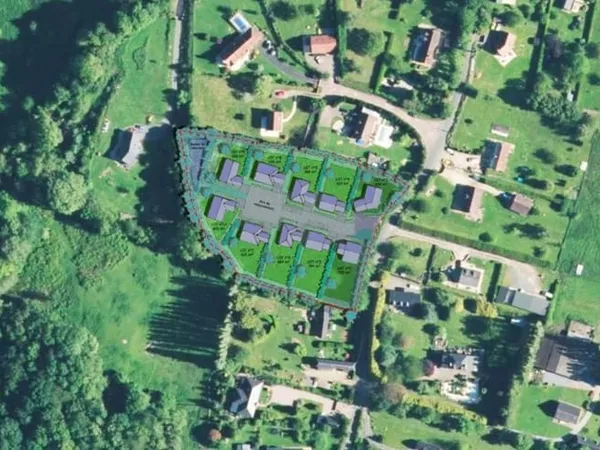 Terrain 636 m²