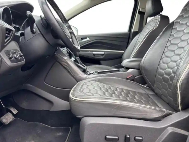 Ford Kuga 1.5 flexifuel-e85 150ch stop&amp;start vignale 4x2 bva euro6.2 — photo 7