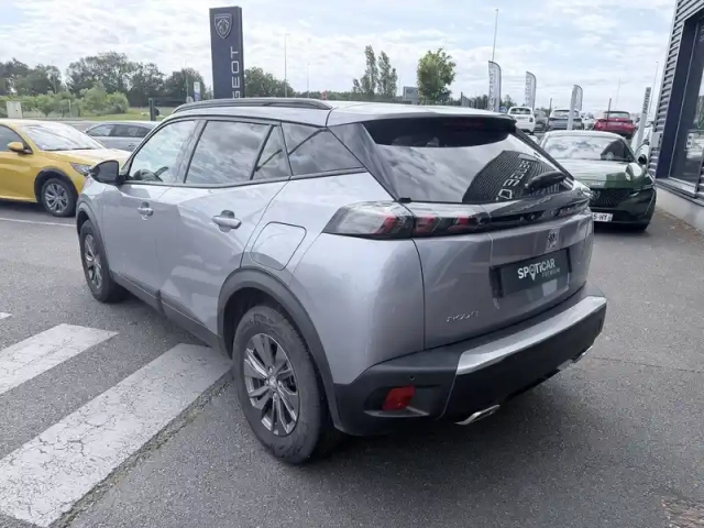 Peugeot 2008 puretech 130 s&amp;s eat8 — photo 5