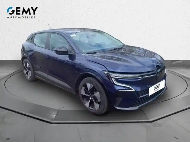 Renault Megane e-tech ev60 220 ch super charge — photo 56