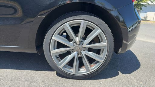 Audi A1 1.6 TDI 90 - Ambiente – 2013 – 158263 km – Diesel – Boîte Manuelle — photo 3