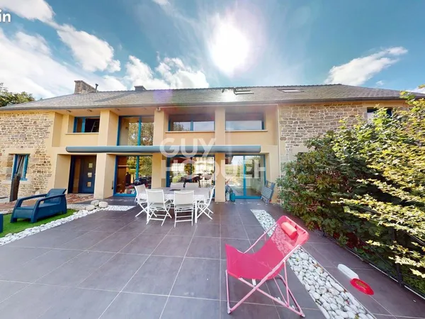 Propriété 8 pièces 257 m²