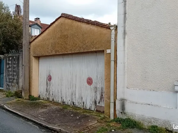 Garage - 40 m2
