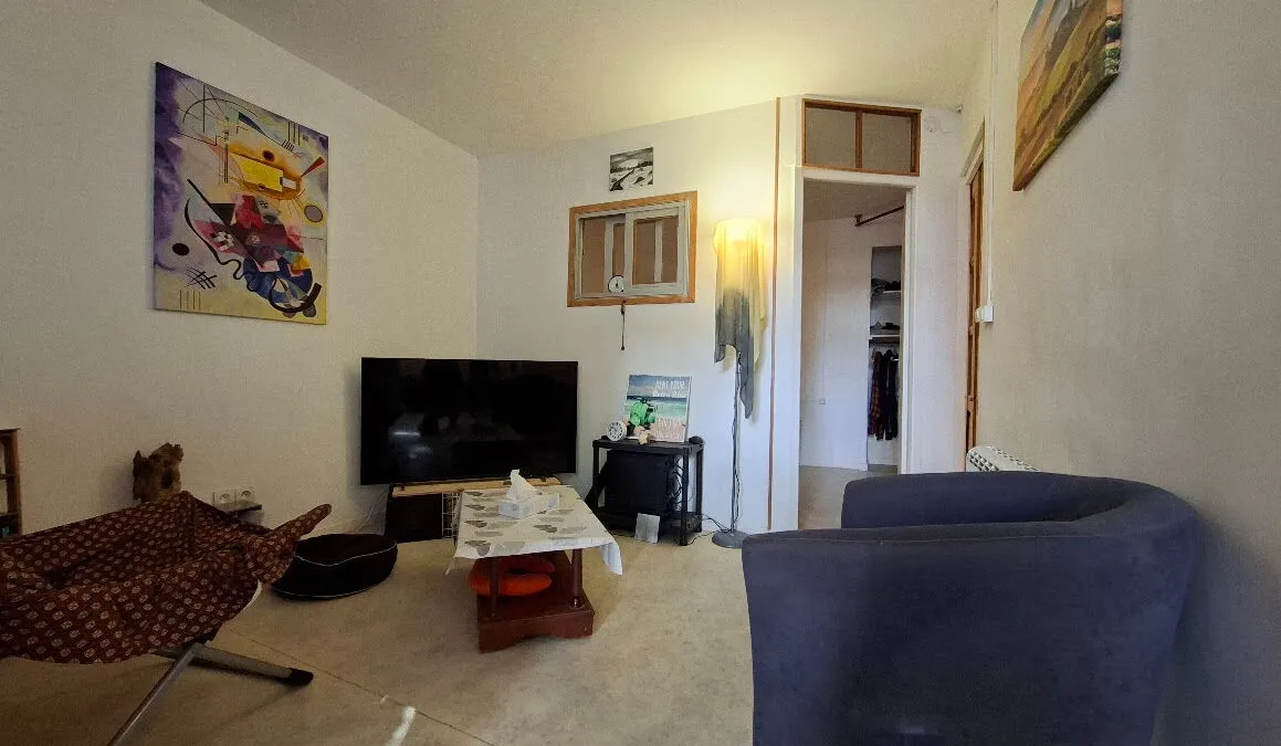 Photo 3