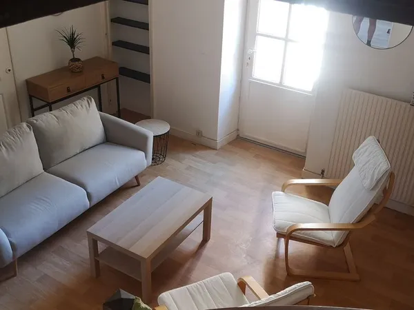 À louer - Duplex de 63 m² avec 3 chambres et 2 balcons à Figeac