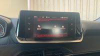 Peugeot 208 1.2 PureTech 100ch S&S Allure EAT8 — photo 18