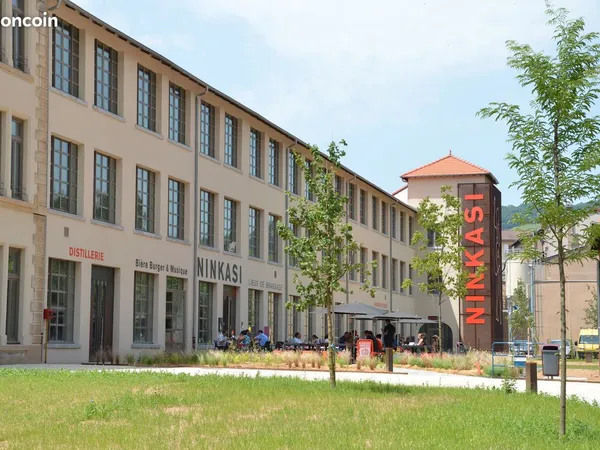 Vente murs bâtiment industriel patrimonial de 2176m² pour bureaux commerces ou tertiaire
